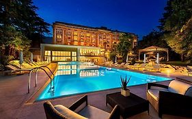 Palace Hotel